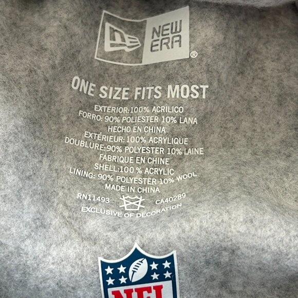 New Era NFL Tennessee Titans Blue Pom Beanie One Size Fits Most - Picture 3 of 4